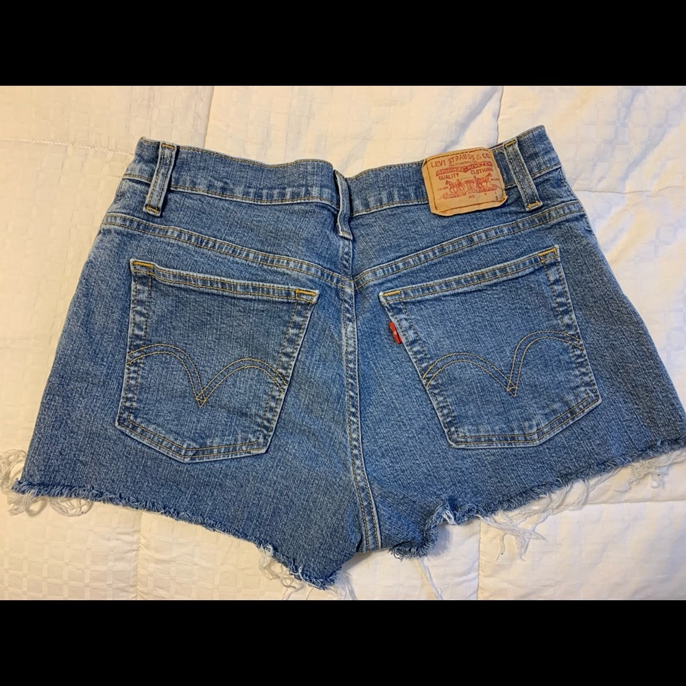 Levin Jean shorts size 10s